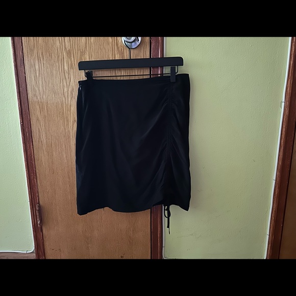 Envelope 1976 View ruched silk mini skirt Fr 38 equiv US 6 - Picture 7 of 7